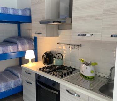 Pizzo House | Casa Charlotte: Guest Rated 9/10 with Family-Friendly Amenities
