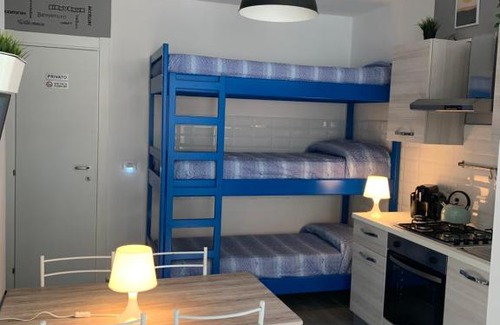 Pizzo House | Casa Charlotte: Guest Rated 9/10 with Family-Friendly Amenities