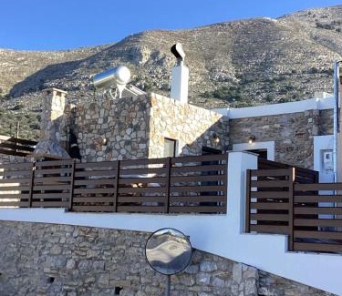 Embonas House | Casa Charma - Family-Friendly Retreat with 9.9/10 Rating