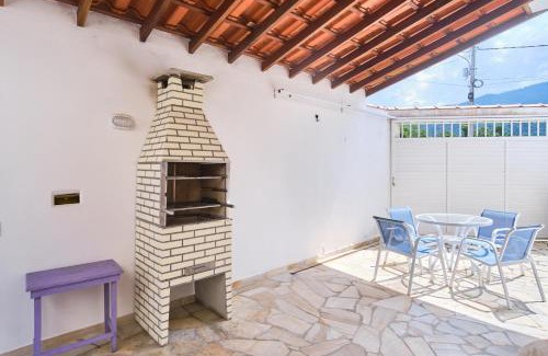Jabaquara House | CASA CHIK: Steps from Jabaquara Beach and the City Center