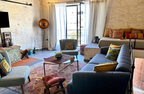 Ortahisar House | Top-Rated Casa Chilai - Duplex Stone Apartment with Terrace