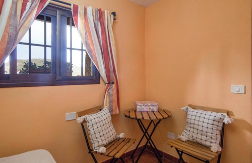 San Cristobal de La Laguna Villa | Casa Chinamada: Ocean & Mountain Views with Modern Amenities