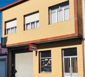 Arzua House | Discover Casa CHORIMA: Pet & Child Friendly Retreat
