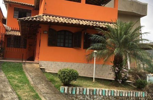 Santa Rita de Jacutinga House | Cozy Retreat at Casa - Cidade DAS Cachoeiras with Kitchen