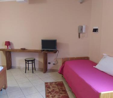 Ogliastro Cilento Apartment | Pet-Friendly Retreat at Casa Cilento - Guest Rated 9/10