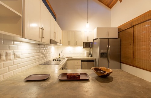 Nosara Villa | Modern Condo Near Guiones Beach with Pool & Tennis Courts