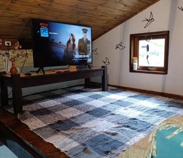 Sapucai-Mirim House | Exceptional Stay at Casa Cipreste: Family & Pet Friendly
