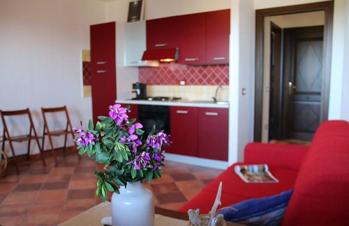 Lu Bagnu House | Cozy Casa Cipro: Pet-Friendly 1 Bedroom in Lu Bagnu