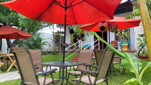 Guadalupe Etla House | Pet-Friendly Retreat at Casa Ciruelo for Family Getaways