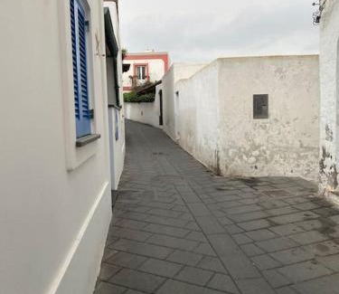 San Vincenzo House | Casa Civetta: Family and Pet-Friendly Retreat with High Ratings