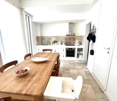 Viserbella Apartment | Casa Claretta Beach House