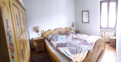 Vesio Apartment | Cozy Casa Claudio: Oceanfront Retreat with Great Reviews
