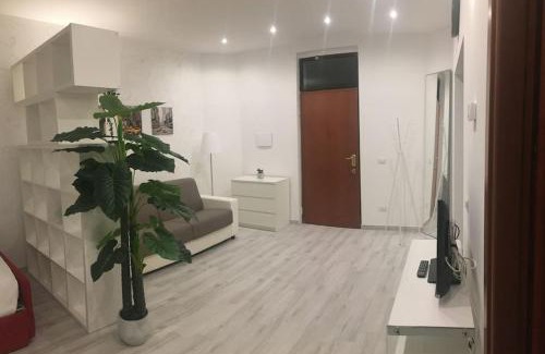 Vimodrone Apartment | Top-Rated CASA CLAUDY: Ideal for Families and Relaxation