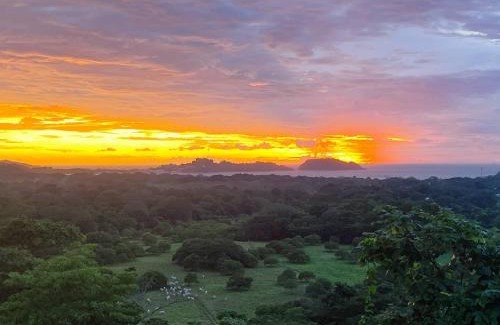 Rio Seco Villa | Casa Clear: Pet-Friendly Retreat with Private Pools