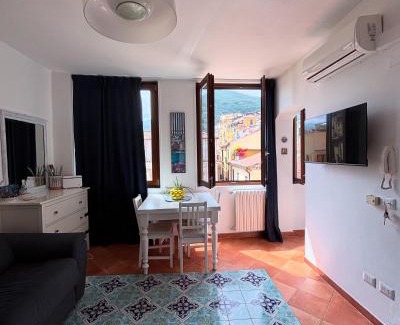 Rione Duomo House | Top-Rated Residenza Lady Clotilde with Oceanfront Views