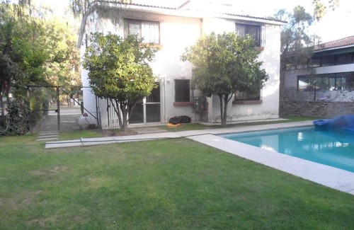 Tequisquiapan House | Enjoy a Relaxing Stay at Casa Club de Golf Tequisquiapan