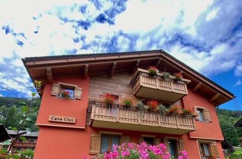 Valdisotto Apartment | Highly Rated Casa Clus Apartments in Bormio for Families