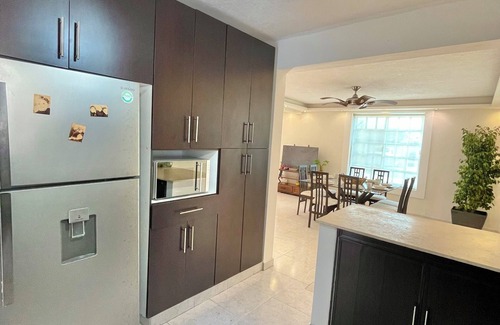 Chetumal House | Casa Coccoloba in Chetumal: Family-Friendly Retreat