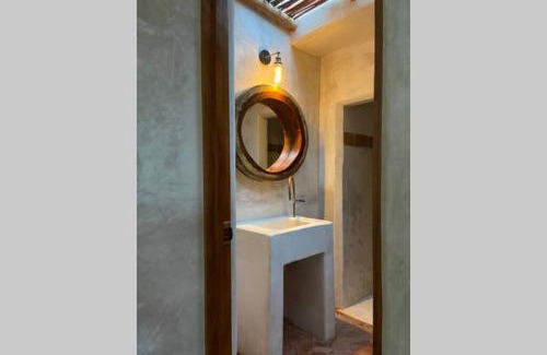 Brisas de Zicatela Villa | Discover Casa Coconut: Oceanfront Bliss with Pool Access