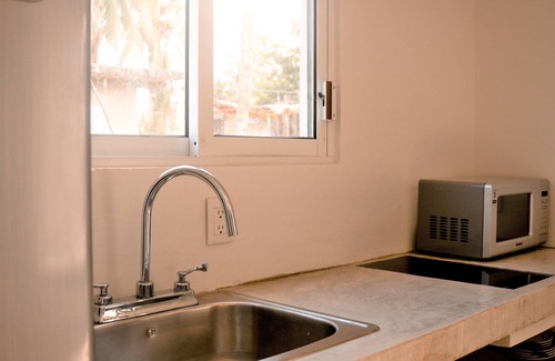 El Cuyo House | Relax at Casa Colibrí El Cuyo - Top Rated with Spa Access