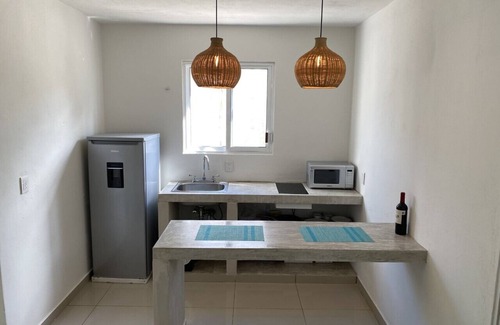 El Cuyo House | Relax at Casa Colibrí El Cuyo - Top Rated with Spa Access