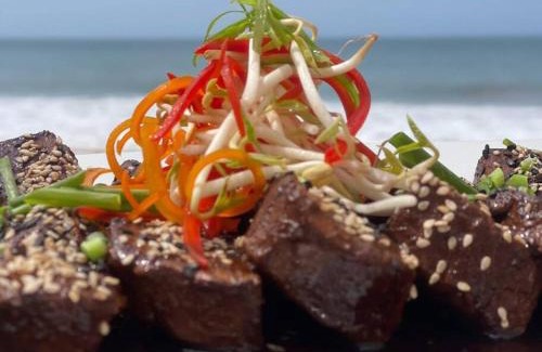 Mancora House | Experience Casa Colibrí: Oceanfront Bliss Awaits You