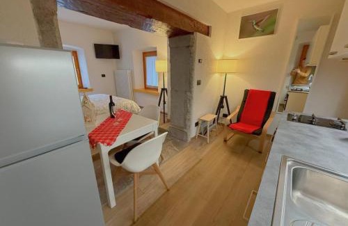 Forni di Sopra Apartment | Enchanting Casa Colibrì - Your Family-Friendly Mountain Escape