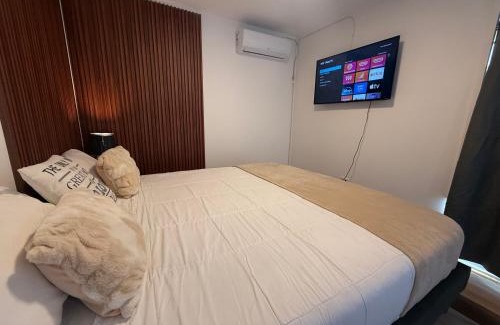 Villa Alemana House | Pet-Friendly Colmena House Villa Alemana - Rated 10/10