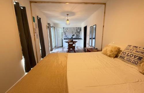 Villa Alemana House | Pet-Friendly Colmena House Villa Alemana - Rated 10/10