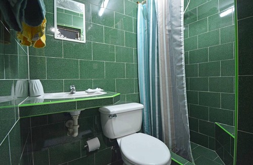 Cienfuegos House | Eco-Friendly Ocean View Retreat at Casa Colonial Lalita