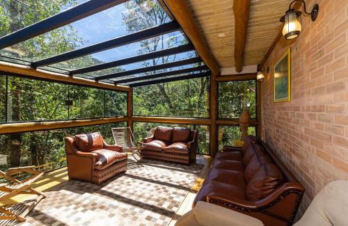 Campos do Jordao House | Explore Nature and Gourmet Delights in Campos do Jordão