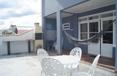 Ponta do Papagaio House | Family-Friendly Casa with Kitchen, Steps from the Beach