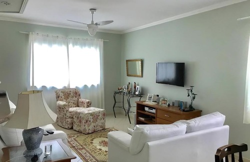 Saquarema House | Cozy Family Retreat with Pool, Steps from the Beach