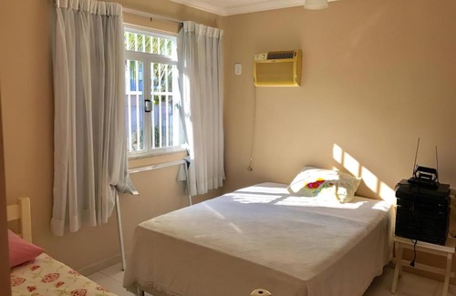 Saquarema House | Cozy Family Retreat with Pool, Steps from the Beach