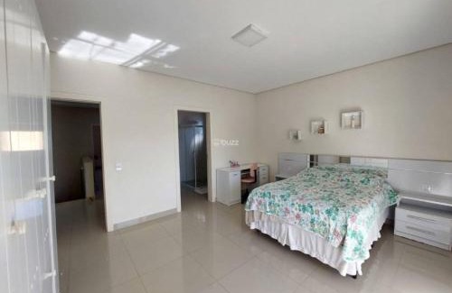 Lagoa Pequena House | Casa com 4 quartos com piscina próximo da praia do campeche