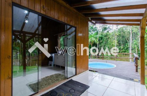 Sao Joao do Itaperiu House | Inviting Casa with Pool and Green Space in Itaperiu