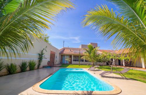 Caldas Novas Villa | Spacious Casa with Pool, Ideal for Intimate Gatherings