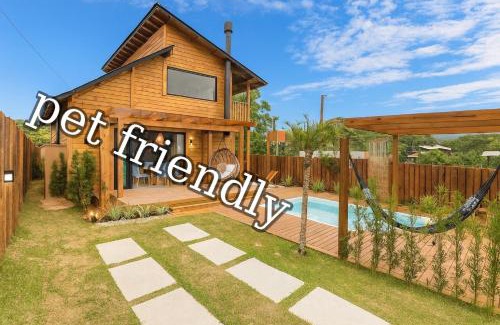 Praia do Rosa Villa | Relaxing Casa with Pool, Hot Tub, and Ocean Views