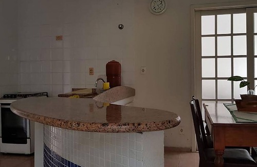 Centro House | Relaxing Casa in Central Caraguatatuba with Ocean View