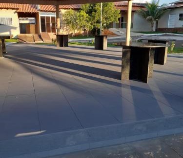 Caldas Novas House | Inviting Casa with Private Grill and Heated Pools Await