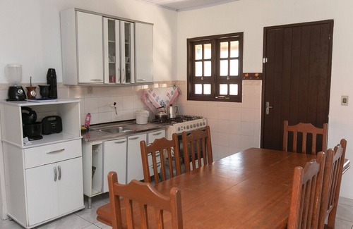 Cidreira House | Cozy Getaway with Grill Near Cidreira Beach, RS