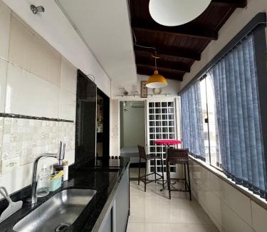Londrina Villa | Pet-Friendly Retreat with BBQ Facilities for Family Fun