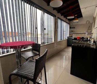 Londrina Villa | Pet-Friendly Retreat with BBQ Facilities for Family Fun