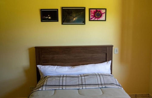 Vila Britania House | Family-Friendly Casa with Large Yard in Campos do Jordão