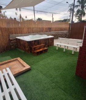 Lazaro House | Relax at Casa com Jacuzzi Near Praia do Lazaro - 9.4 Rating