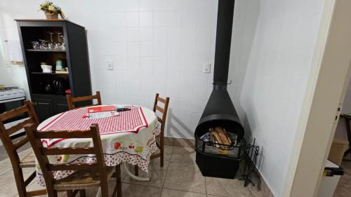 Fenavinho House | Prime Location Stay in Bento Gonçalves - Guest Rated 9.9