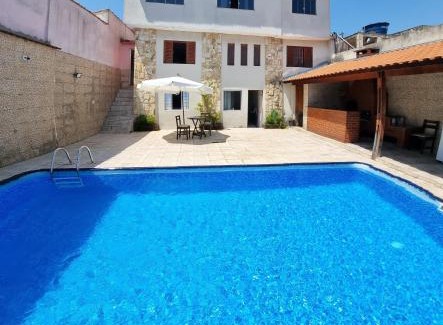 Pauliceia House | Relaxing Getaway at Casa com Piscina e Laser