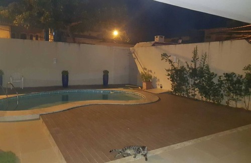 Pouso Alegre Buraquinho House | Beachfront Casa with Pool Just Steps from the Ocean