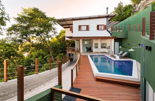 Morro de Sao Paulo House | Relax at Casa: Poolside Retreat with Ocean Views