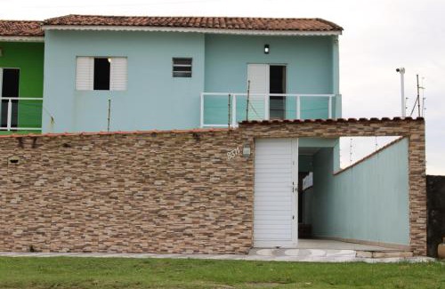 Santa Terezinha House | Beachfront Bliss: Maravilhosa Casa with Ocean Views